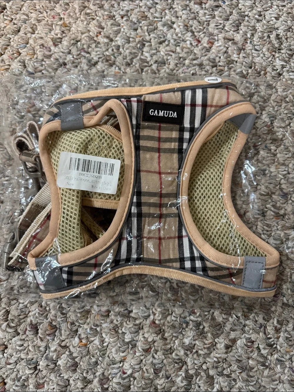 GAMUDA Plaid Dog Harness in Beige/Tan